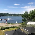 Sehr Schoene Ufernahe Ebenerdige Pura Vida Auf Der Halbinsel * Scheid (Waldeck-Frankenberg)