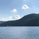 Sehr Schoene Ufernahe Ebenerdige Pura Vida Auf Der Halbinsel Scheid (Waldeck-Frankenberg)