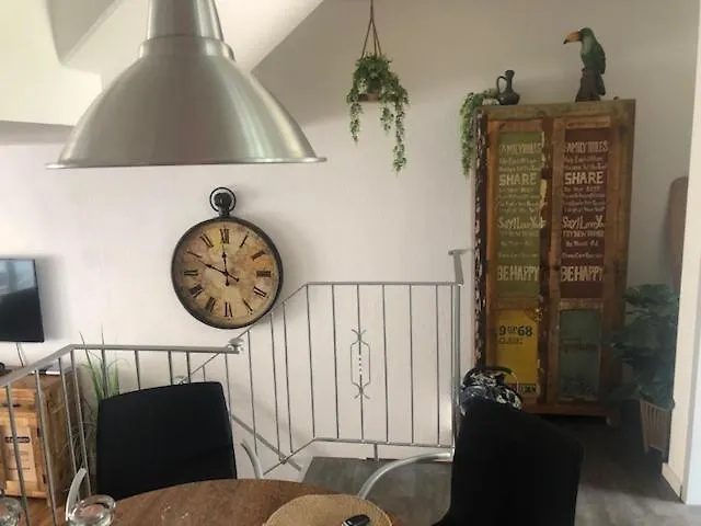 Apartamento Sehr Schoene Ufernahe Ebenerdige Pura Vida Auf Der Halbinsel Scheid (Waldeck-Frankenberg)